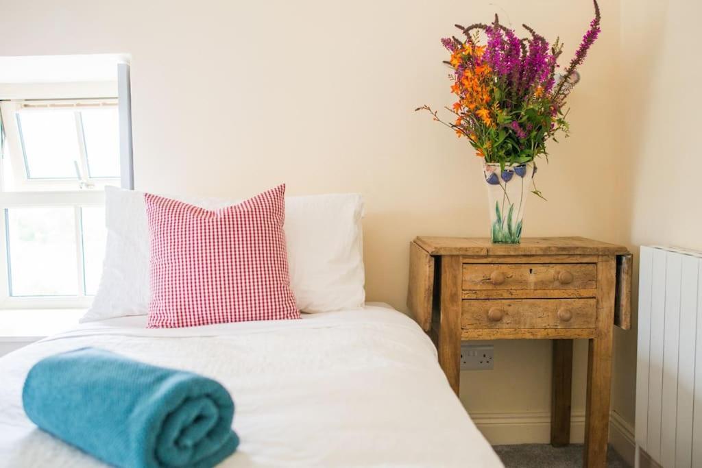 Fermoyle Properties Carleys Cottage Fanore Dış mekan fotoğraf