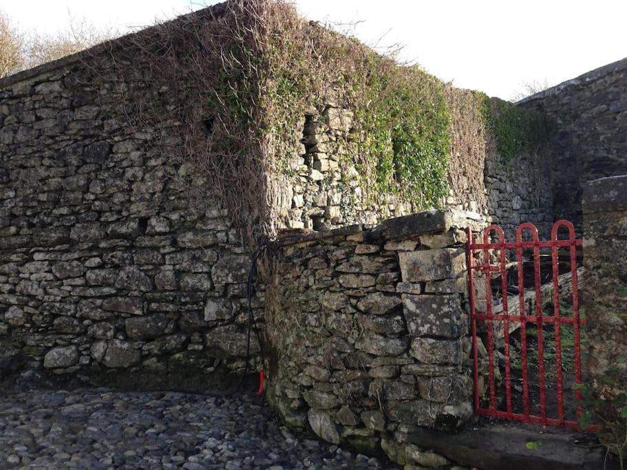 Fermoyle Properties Carleys Cottage Fanore Dış mekan fotoğraf